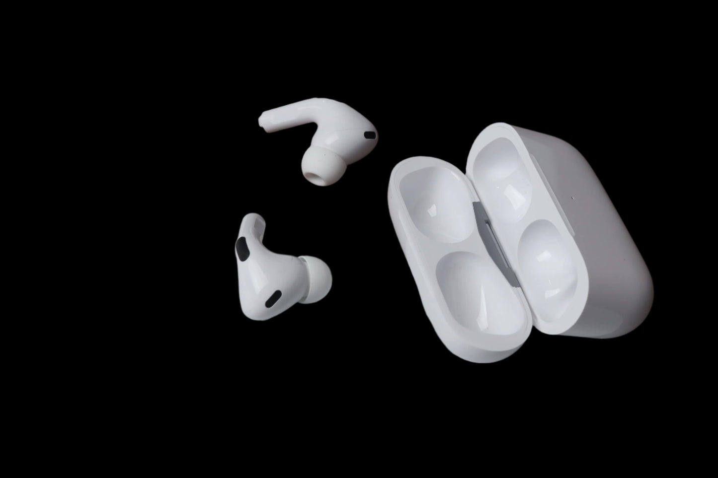 Air pods pro 2nd gen white color with wireless charging